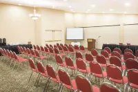 라마다 바이 윈덤 갈레나 호텔 & 데이 스파 롤린스 타운쉽 호텔