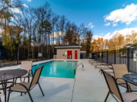 Econo Lodge Inn & Suites Cayce I-26 Airport Hotels in Cayce