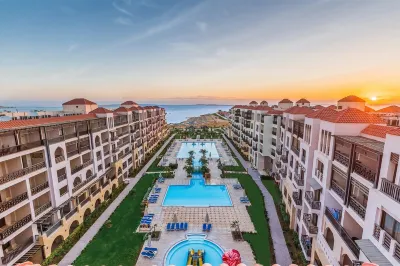 Gravity Hotel & Aqua Park Hurghada Families and Couples Only Отели в г. 