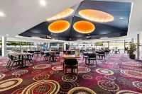 Foreshore Hotel Hotels in Carlton
