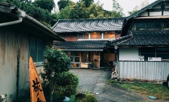 Traditional Teafarmers House