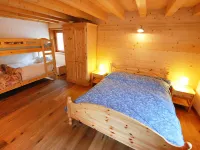 Albergo Diffuso - Cjasa de Barce فنادق في Barcis