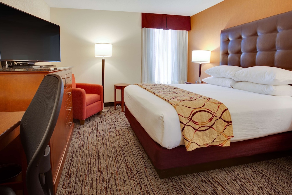 Drury Inn & Suites Terre Haute