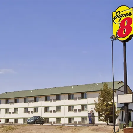 Super 8 by Wyndham Pueblo