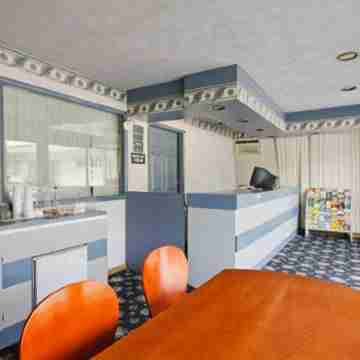 Casino Motel Dining/Meeting Rooms