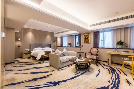 Huifeng Hotel Отели рядом с достопримечательностью «Jiangsu Maritime Institute (Jiangning Campus)»