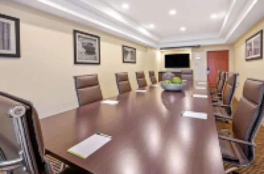 La Quinta Inn & Suites by Wyndham Boise Towne Square