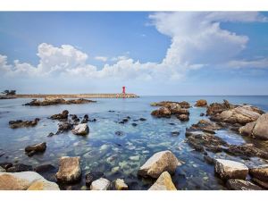 Yangyang Sea Rainbow Pension