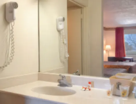 Downtown Inn & Studio Suites