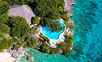 Bluewater Sumilon Island Resort