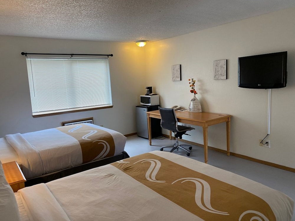 Economy Stay & Suites Tacoma