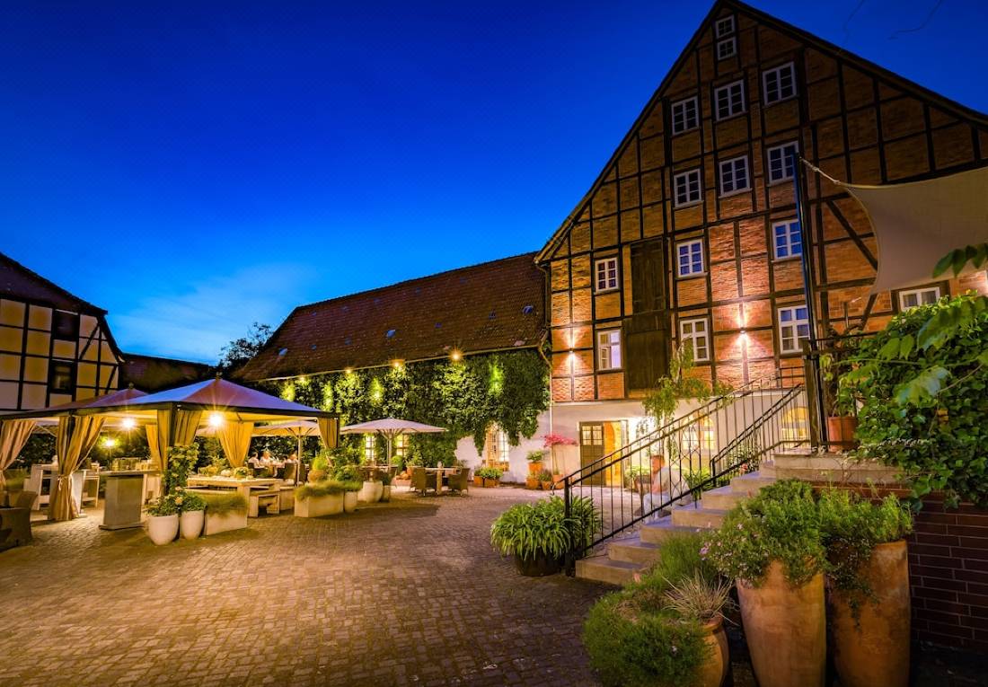 Romantik Hotel am Brühl-Quedlinburg Updated 2022 Room Price-Reviews & Deals  | Trip.com