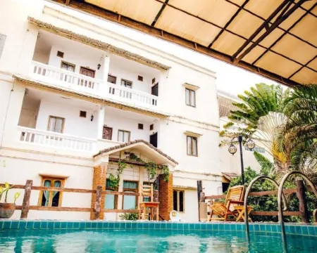 โรงแรมมาลีน้ำพุ โรงแรมในเวียงจันทน์