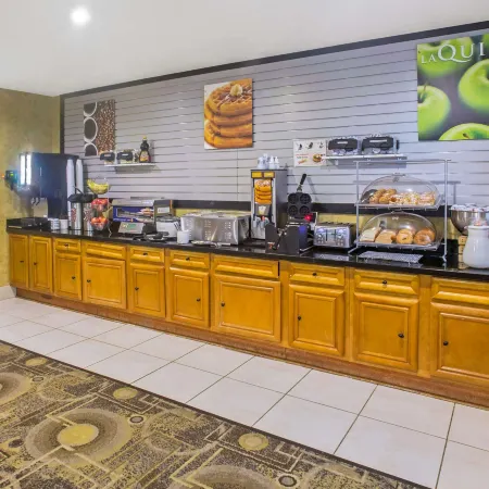 La Quinta Inn & Suites by Wyndham Fort Smith