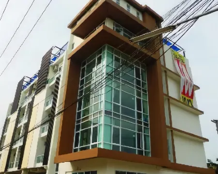 เดอะ เอส อาร์ เรสซิเดนท์ ลำปาง โรงแรมในลำปาง