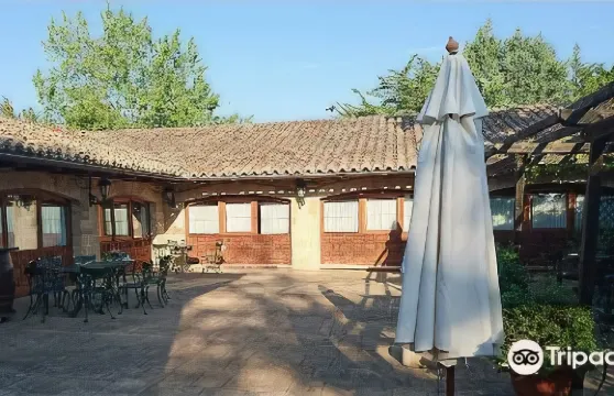 埃爾託羅盧熱酒店