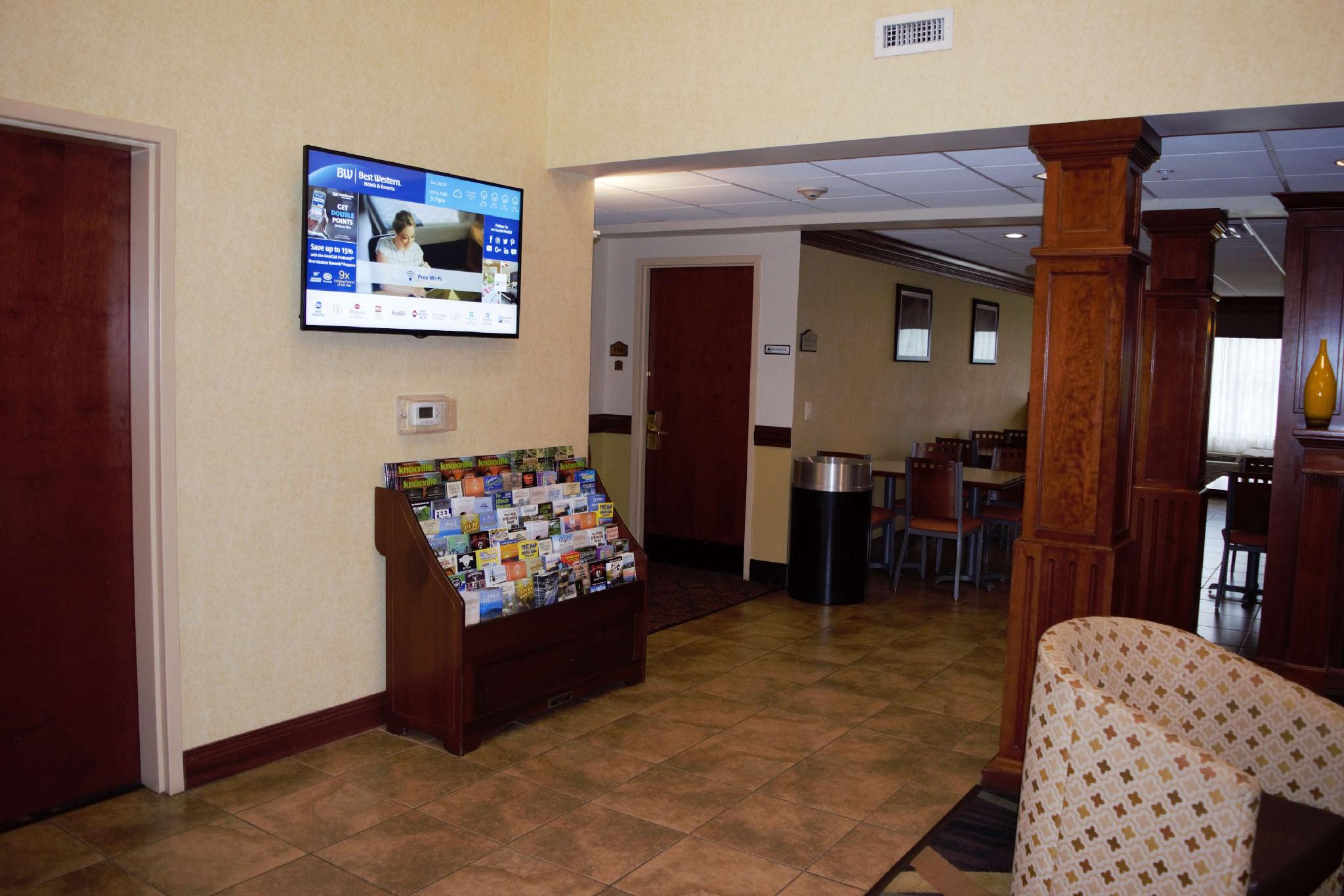 Best Western Plus Strawberry Inn & Suites