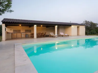 Villa I Tre Fratelli Hotels near Plage de Figari