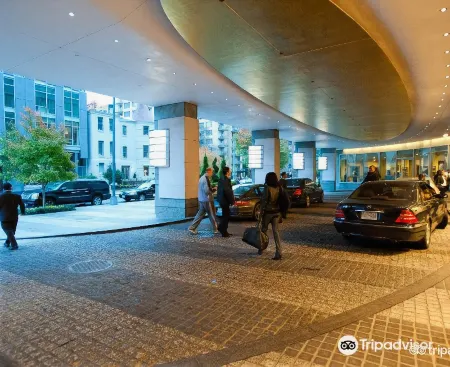 The Ritz-Carlton, Washington, D.C. Отели рядом с достопримечательностью «Original Founding Church of Scientology»