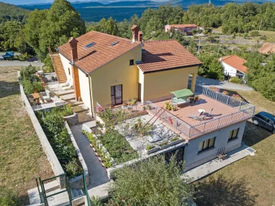 Tre Rose Hotels in Zvoneće