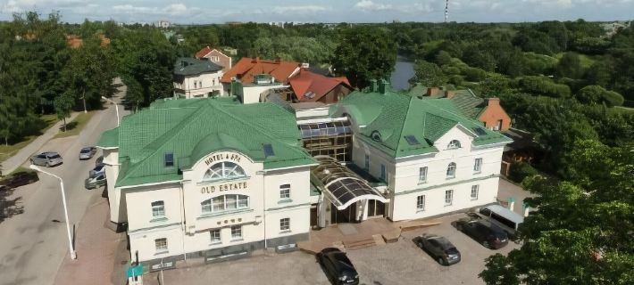 Old Estate Hotel & Spa Hoteles en Pskov