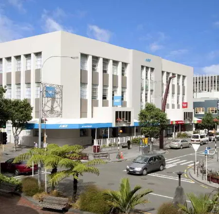 Quest New Plymouth Serviced Apartments Отели рядом с достопримечательностью «Те-Рева-Рева»