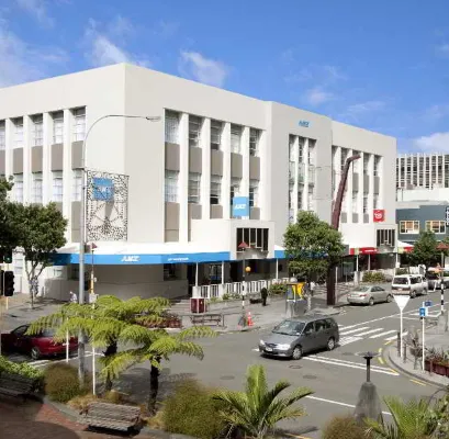 Quest New Plymouth Serviced Apartments Hotels in Њу Плимут