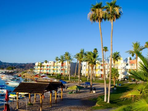 The Nautical Beachfront Resort