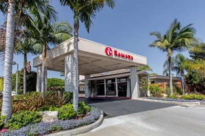 라마다 바이 윈덤 산타 바바라 Santa Barbara Landing 주변 호텔