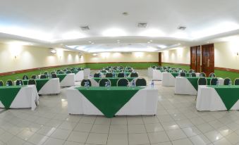 Best Western Las Mercedes Airport