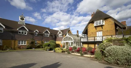 Banbury Wroxton House Hotel Отели в г. Суолклифф