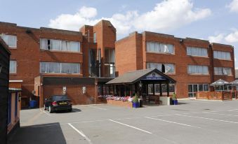 Best Western Heath Court Hotel