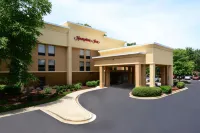 Hampton Inn Raleigh/Town of Wake Forest - parking