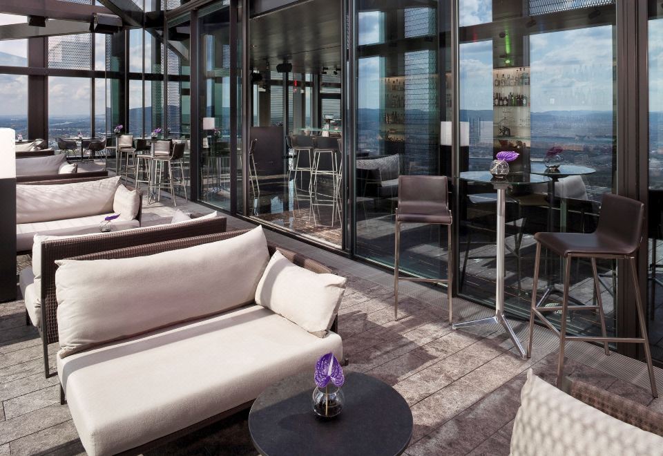 1. 멜리아 비엔나..