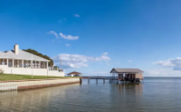 岡貝里爾行政酒店 槍管城酒店