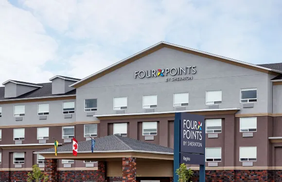 福朋喜來登里賈納酒店