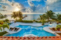 Belizean Cove Estates Luxury Beachfront Villa Hotels in Ambergris Caye