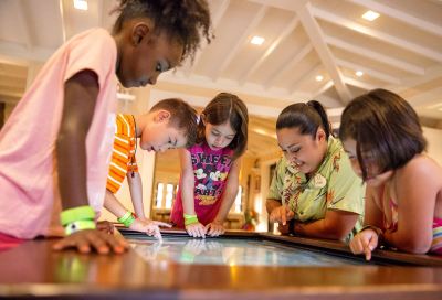 キッズルーム/キッズクラブ アウラニ ディズニー リゾート&スパの写真