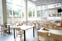 B&B Hotel Marseille Euromed - Aamiainen