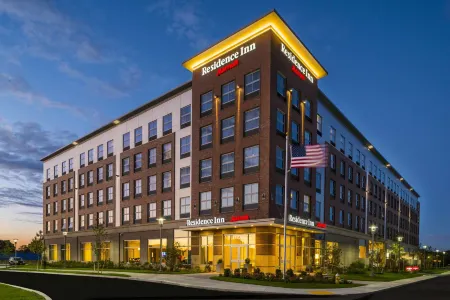 Residence Inn Boston Needham Отели рядом со станцией Commuter Rail - Dedham Corporate Center- Franklin Forge Park Line
