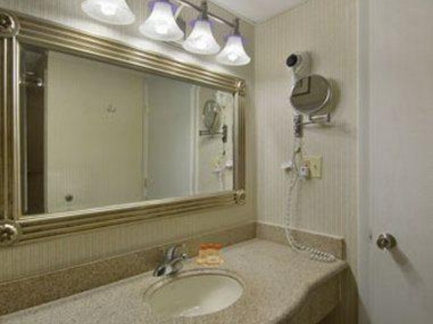 Holiday Inn Express Baltimore West - Catonsville, an Ihg Hotel