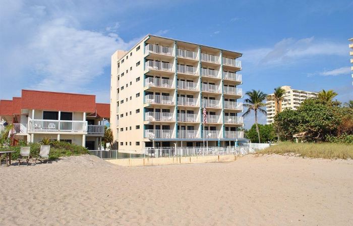La Costa Beach Club