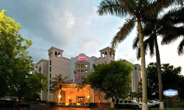 Hampton Inn & Suites Miami-Doral/Dolphin Mall