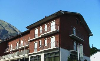 Hotel Lory & Ristorante Ferraro - Housity
