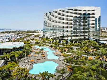 San Diego Marriott Marquis and Marina Отели рядом с достопримечательностью «Women's Museum»