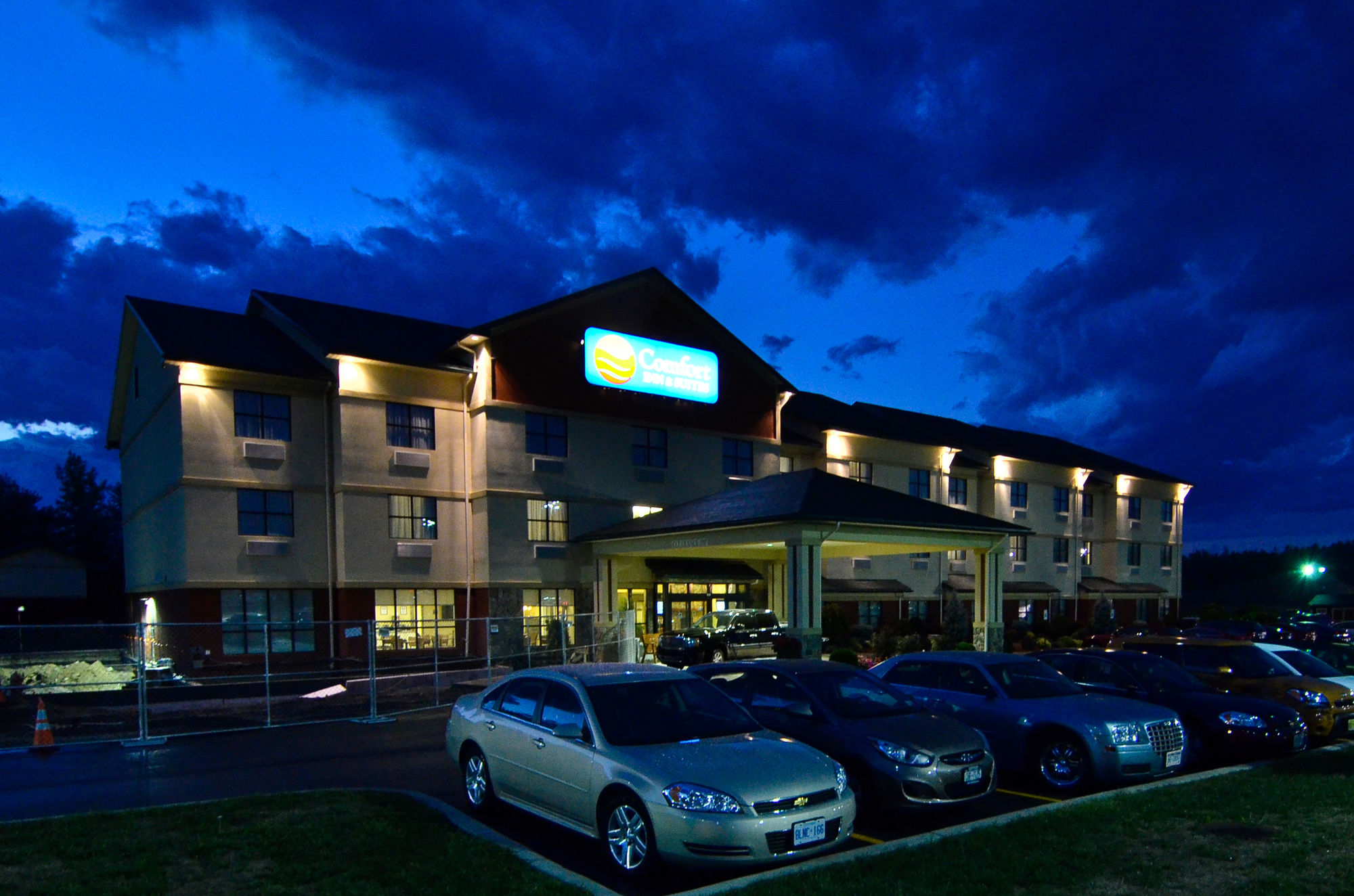 Comfort Inn & Suites Adj to Akwesasne Mohawk Casino