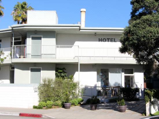 bayside hotel santa monica discount code