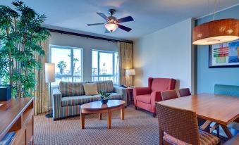 Club Wyndham Oceanside Pier Resort