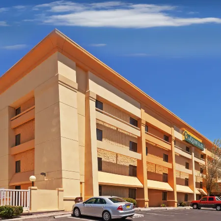 La Quinta Inn & Suites by Wyndham El Paso West Bartlett