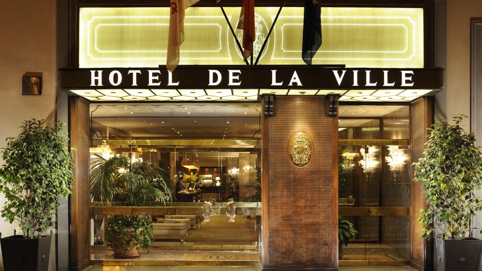 Hotel De La Ville